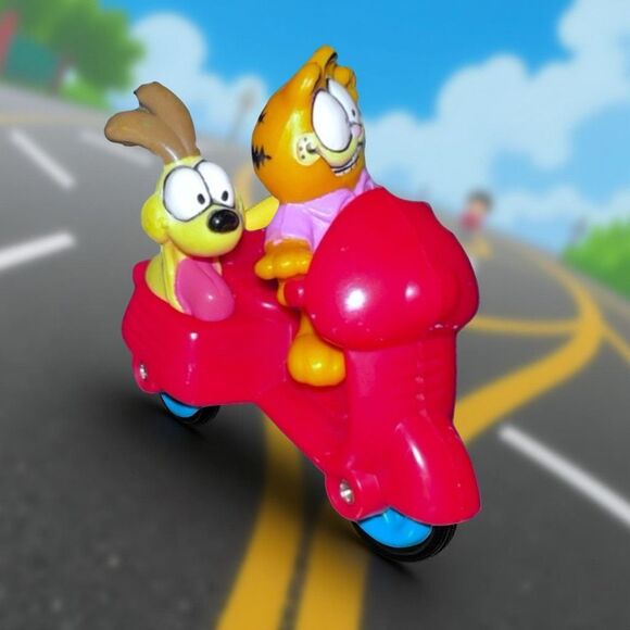 Vintage 1981 Garfield the Cat & Odie Scooter Figure 2” - Picture 1 of 6